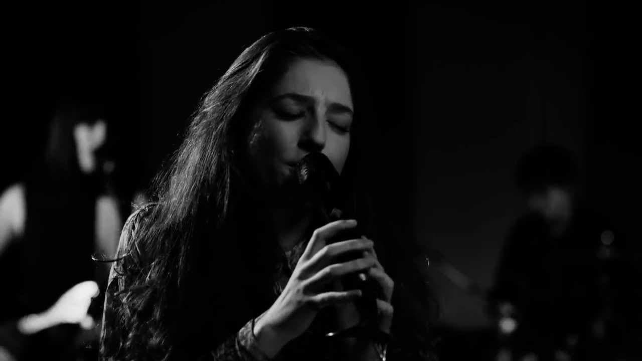 Birdy - Light Me Up (Live At Abbey Road Studios)