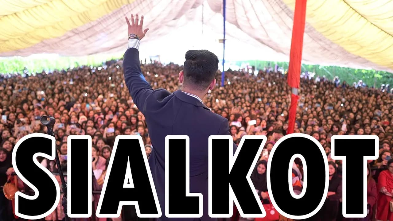 Asim Azhar Natasha Baig Sahara Uk Soch the Band Live concert in Punjab College Sialkot Girls