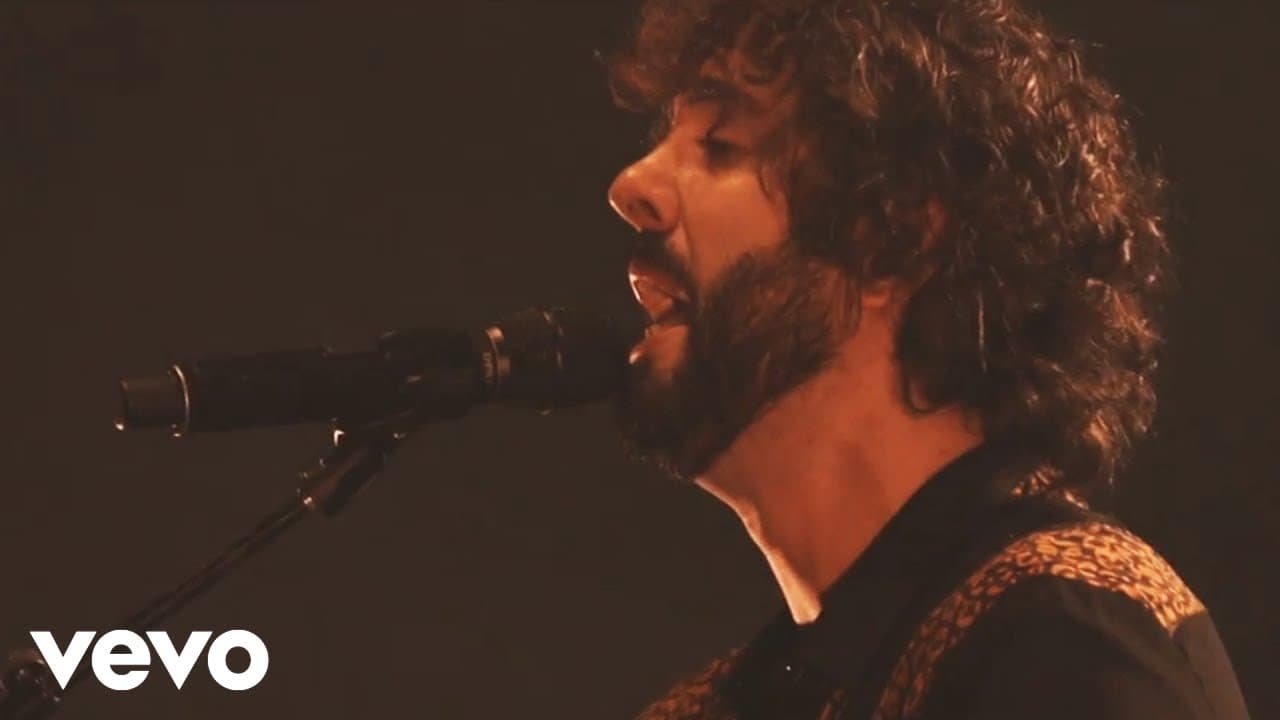 IZAL - La Piedra Invisible ft. Jorge Drexler (En Directo)