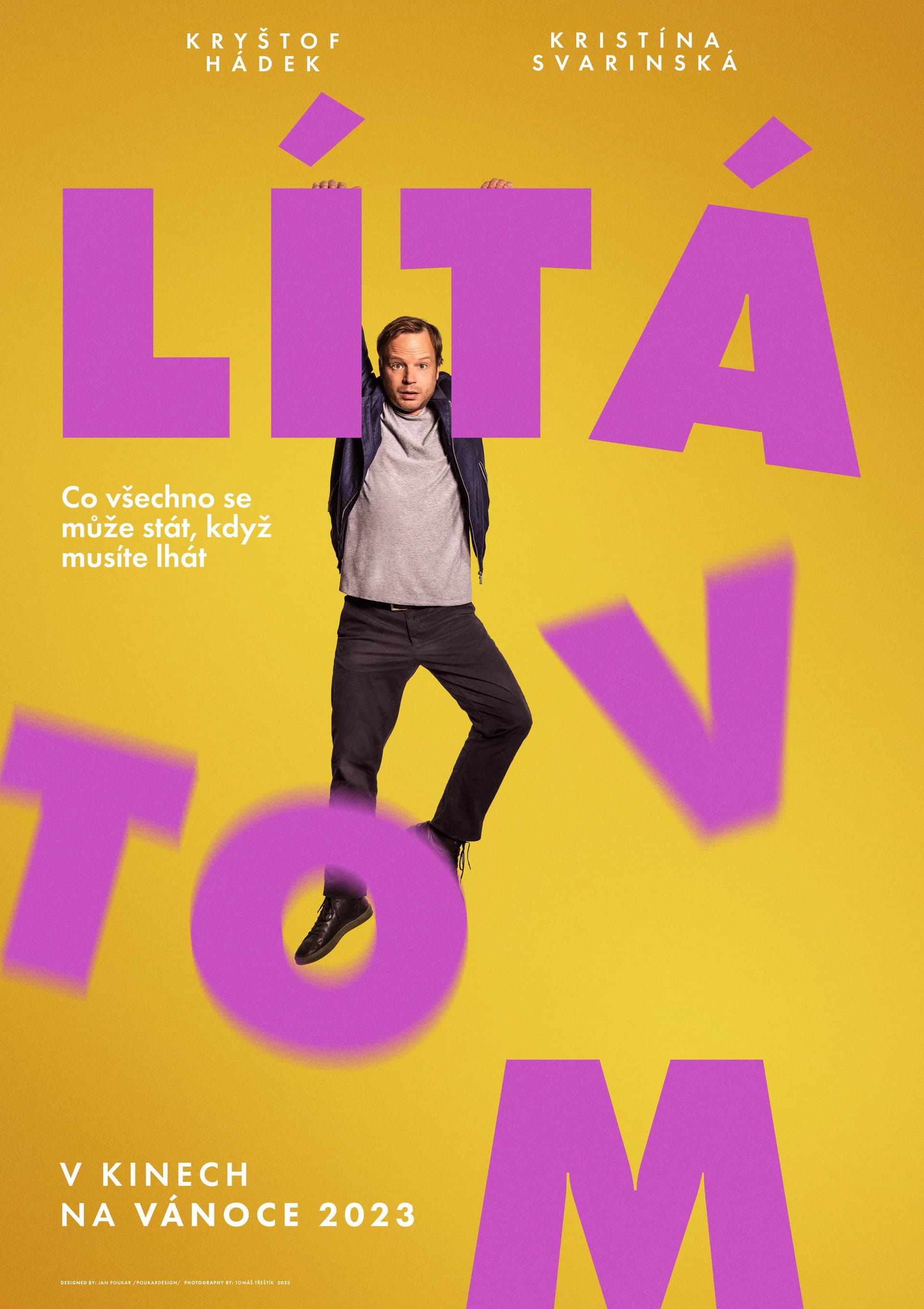 Lítá v tom