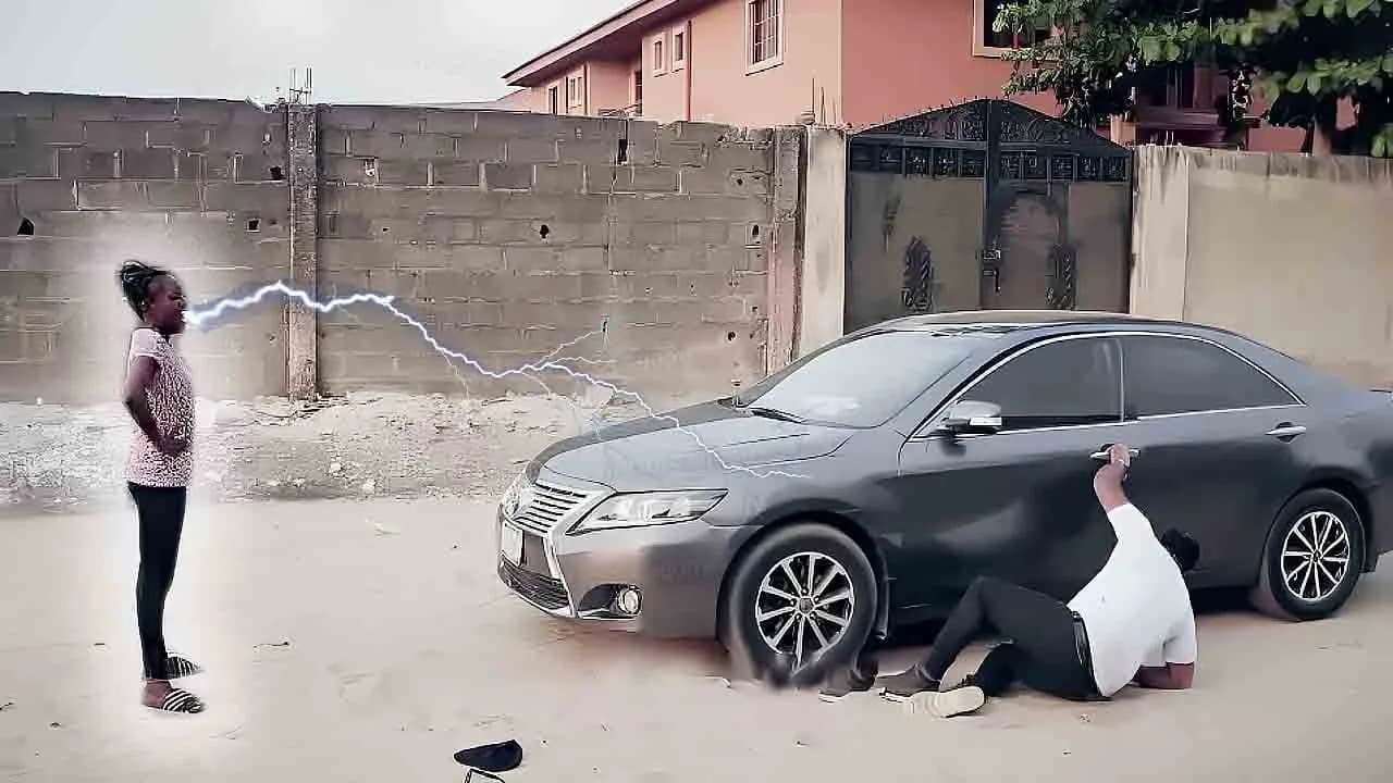 Emi Akeke: Scorpion